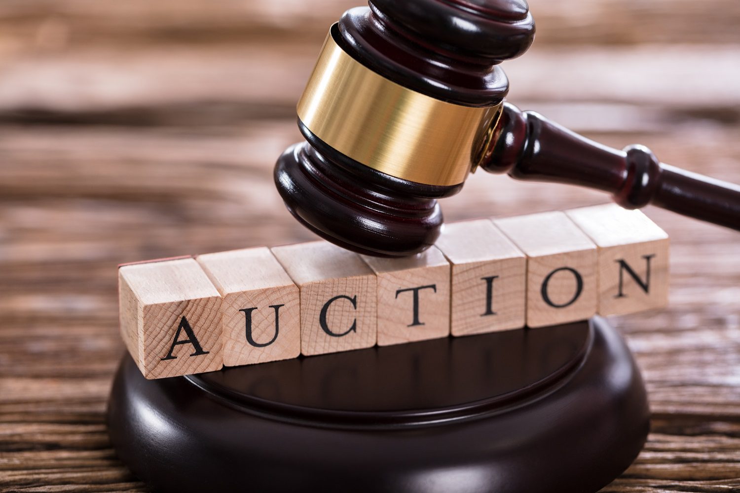 Auction - Auction